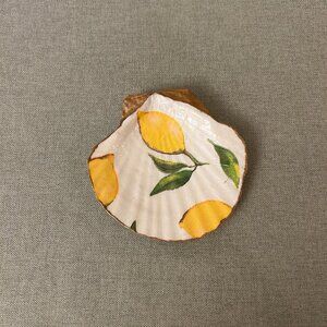 Decoupage Scallop Shell with Lemons